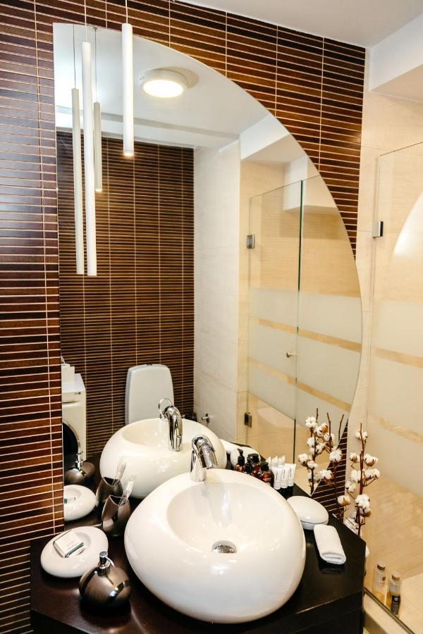 Rosewood Podgorica Apartment Exterior photo